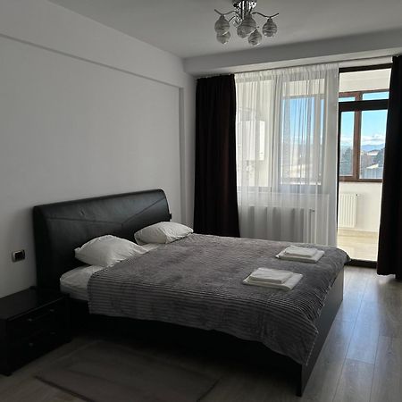 Lucky Apartment Braşov Buitenkant foto